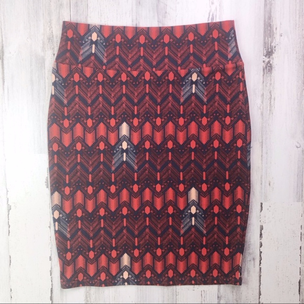 LuLaRoe Cassie Patterned Pencil Skirt
